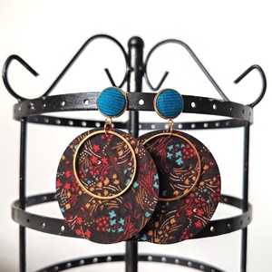 Őszies, mintás barna-türkiz nagyméretű textilfülbevaló aranyozott nemesacél alkatrészekkel - ékszer - fülbevaló - lógó fülbevaló - Meska.hu