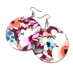 Meleg barna alapon rózsaszín, kékes, narancsos nagy virágmintás textilfülbevaló - ékszer - fülbevaló - lógó fülbevaló - Meska.hu