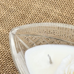 Szójaviasz gyertya 3 kanóccal metszett üveg edénybe öntve - otthon & életmód - gyertya, illat, aroma - gyertya - Meska.hu