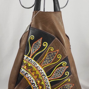 Vera Pelle replika. Masszív műbőr hátitáska, kézzel festett, egyedi mintával! - táska & tok - hátizsák - kishátizsák - Meska.hu