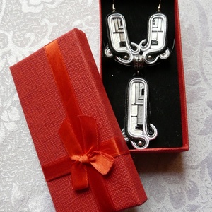 Exkluzív ezüstszürke retró sujtás ékszergarnitúra. - ékszer - fülbevaló - lógó fülbevaló - Meska.hu