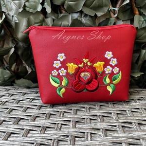 Piros kalocsai neszesszer - Meska.hu