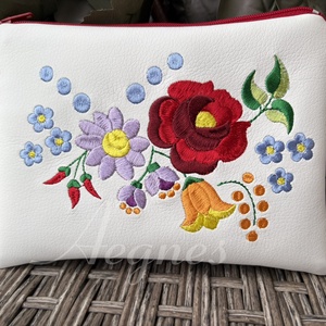 Kalocsai Neszi - Meska.hu