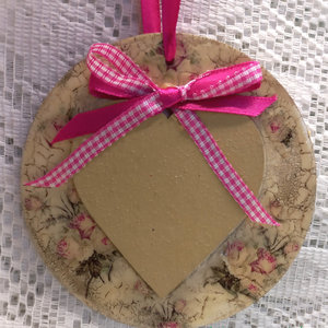 Függődísz feliratozható szívvel, Otthon & Életmód, Dekoráció, Fali és függő dekoráció, Függődísz, Decoupage, transzfer és szalvétatechnika, MESKA