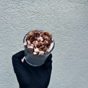 Walnut Delight  Kézműves Diós Gyertya Természetes Illattal, Otthon & Életmód, Gyertya, illat, aroma, Gyertya, , MESKA