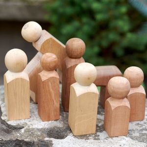 Faragott fa bábu - otthon & életmód - dekoráció - manók - Meska.hu