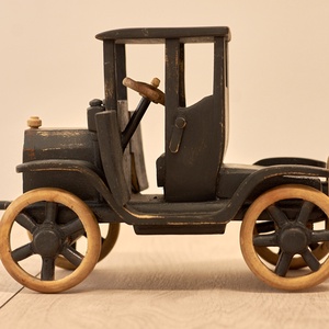 Fa autó - 'Lizzy' - művészet - makett, modell - Meska.hu