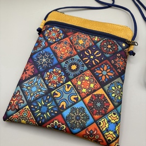 Telefontartó kis válltáska, Táska & Tok, Pénztárca & Más tok, Telefontok, Varrás, MESKA