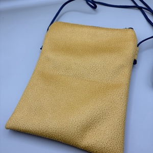 Telefontartó kis válltáska - táska & tok - pénztárca & más tok - telefontok - Meska.hu