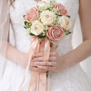 Ekrü púder rózsacsokor - esküvő - menyasszonyi- és dobócsokor - Meska.hu