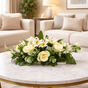 Elegáns krém rózsás asztaldísz - otthon & életmód - dekoráció - asztal és polc dekoráció - asztaldísz - Meska.hu