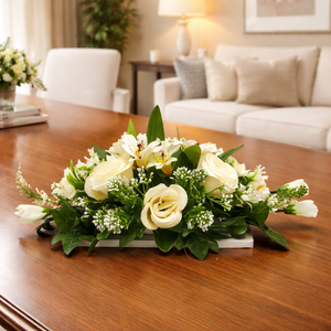 Elegáns krém rózsás asztaldísz - otthon & életmód - dekoráció - asztal és polc dekoráció - asztaldísz - Meska.hu