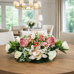 Elegáns rózsás virágkompozíció, asztaldísz ,romantikus dekoráció - otthon & életmód - dekoráció - asztal és polc dekoráció - asztaldísz - Meska.hu