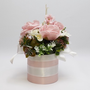 Romantikus rózsaszín virágbox � elegáns rózsás virágkompozíció ajándéknak, Otthon & Életmód, Dekoráció, Asztal és polc dekoráció, Asztaldísz, Virágkötés, MESKA