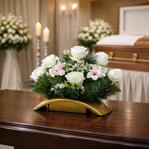 Elegáns fehér rózsás virágkompozíció � időtálló dekoráció, Otthon & Életmód, Vallás, Temetkezési tárgy, Sírdísz, kegyeleti dísz, Virágkötés, MESKA