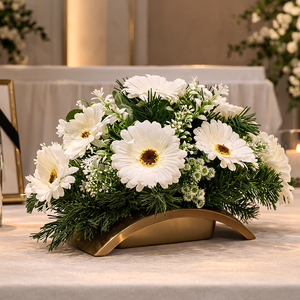 Fehér gerberás sírdísz  � elegáns kegyeleti virágkompozíció, Otthon & Életmód, Vallás, Temetkezési tárgy, Sírdísz, kegyeleti dísz, Virágkötés, MESKA