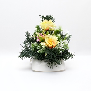 Sárga virágos temetői dísz zöld örökzölddel, Otthon & Életmód, Vallás, Temetkezési tárgy, Sírdísz, kegyeleti dísz, Virágkötés, MESKA