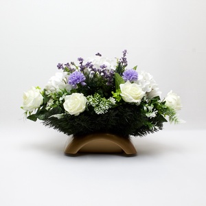 Fehér�lila elegáns sírdísz művirágokkal - otthon & életmód - vallás - temetkezési tárgy - sírdísz, kegyeleti dísz - Meska.hu