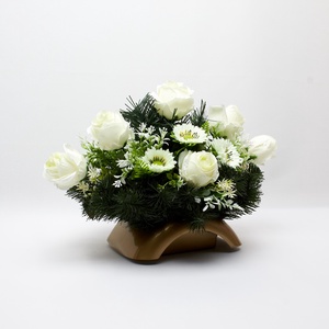 Fehér, letisztult sírdísz művirágokkal - otthon & életmód - vallás - temetkezési tárgy - sírdísz, kegyeleti dísz - Meska.hu