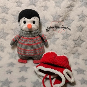 Horgolt pingvin � Ricsi, egyedi amigurumi figura levehető köpenyben - játék & sport - plüssállat & játékfigura - pingvin - Meska.hu