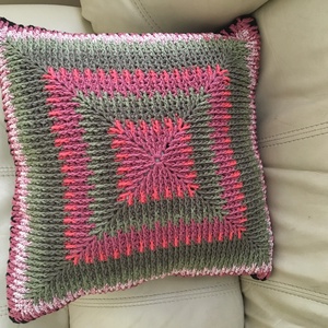 Horgolt díszpárna -  - Meska.hu