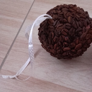 KÁVÉGÖMB, szemes kávés, dekoráció, falidísz RENDELHETŐ - Meska.hu