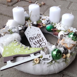 KORCSOLYA adventi koszorú, adventi asztaldísz és kopogtató, ünnepi dekoráció, karácsonyi dísz - Meska.hu