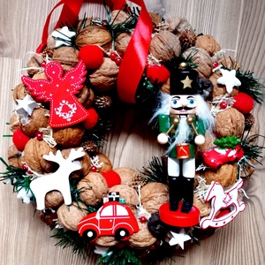 DIÓTÖRŐ ÉS EGÉRKIRÁLY piros-barna-termés  karácsonyi kopogtató,karácsonyi koszorú, ajtódísz, dekoráció KÉSZTERMÉK, Karácsony, Karácsonyi lakásdekoráció, Karácsonyi ajtódíszek, Mindenmás, Virágkötés, MESKA