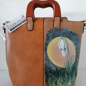 Esti hóvirág-kézzel festett táska fa fogóval - Meska.hu