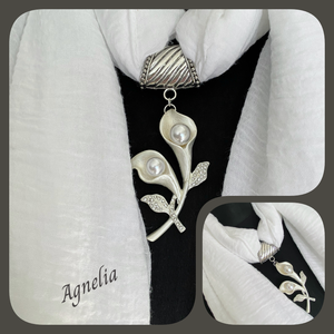 Hófehér ékszersál virágmedállal - ékszer - nyaklánc - medálos nyaklánc - Meska.hu