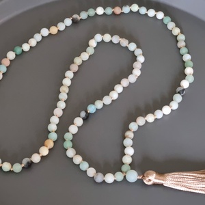 Mala, nyaklánc, 108 szemes buddhista mala - ékszer - nyaklánc - bojtos nyaklánc - Meska.hu