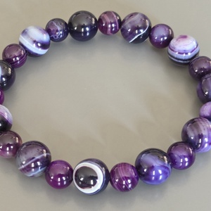 Sávos lila achát karkötő, ajándék, nőnek, lánynak, Ékszer, Karkötő, Gyöngyös karkötő, Ékszerkészítés, MESKA