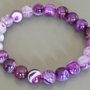 Bíbor lila achát karkötő, ajándék, nőnek, lánynak, Ékszer, Karkötő, Gyöngyös karkötő, Ékszerkészítés, MESKA