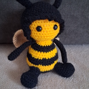 Mézi a méhecske, Játék & Sport, Plüssállat & Játékfigura, Más figura, Horgolás, MESKA