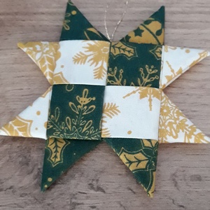 Skandináv csillag - Zöld-fehér-arany színű patchwork karácsonyfadísz - karácsony - karácsonyi lakásdekoráció - karácsonyfadíszek - Meska.hu