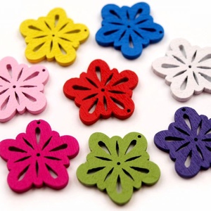 Fa ornament virág 30g/cs, Kellékek & szerszámok, Gyöngyfűzés kellékek, Fa gyöngy, Ékszerkészítés, Ékszerkészítés, MESKA