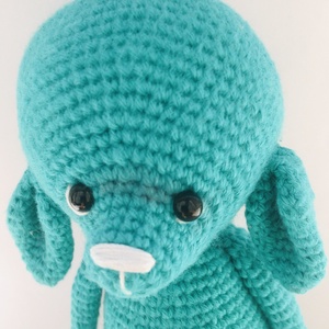 Amigurumi zöld nyuszika szívecskével - lógó fülű horgolt nyuszi - új kedvenc gyermekednek - játék & sport - plüssállat & játékfigura - nyuszi - Meska.hu