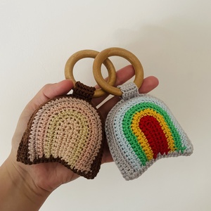 Amigurumi szivárvány baba játék csörgő - baba - mama - babafotózás - szett újszülött fotózásra - Meska.hu