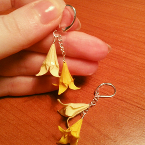 Origami, sárga liliomos fülbevaló -  - Meska.hu