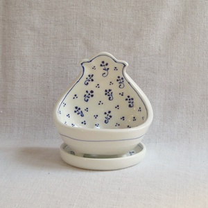 Szappantartó, kék virágokkal és pettyekkel - otthon & életmód - fürdőszoba - szappantartó - Meska.hu