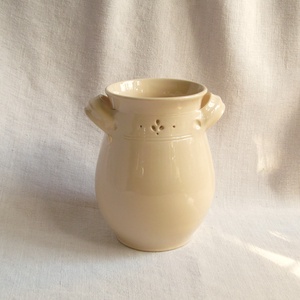 Fakanáltartó áttört díszítéssel - Meska.hu