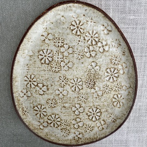 Tojás formájú tálaló - Meska.hu