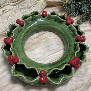  Kézzel Készült Karácsonyi Asztali Kerámia Koszorú Fenyőágakhoz  - karácsony - adventi díszek - adventi gyertyadíszek és koszorúdíszek - Meska.hu