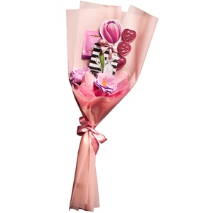 TULIPÁNOS CSOKI CSOKOR - ballagási csokor, Élelmiszer, Gourmet ajándékcsomag, , Rendelésre készített ajándékcsomag finomságokkal.

A csomag tartalma:
- Áfonya étcsokoládés bundába..., MESKA
