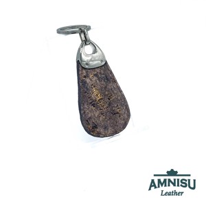 Sötétbarna márványmintás csepp alakú kristály köves kulcstartó H9002 -  - Meska.hu