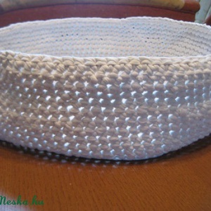 Rendelésre : Nagy horgolt kosár pamut pólóanyagból -  - Meska.hu