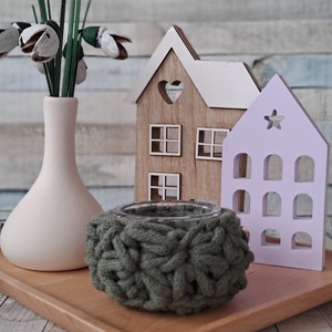 Hóvirágos asztali dekoráció, mécsestartóval, házikóval - otthon & életmód - dekoráció - asztal és polc dekoráció - asztaldísz - Meska.hu