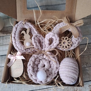 Húsvéti horgolt díszek dobozban, Ünnepi díszek, dekorációk, Húsvéti díszek és dekorációk, Húsvéti tojásfadíszek, Horgolás, Csomózás, MESKA