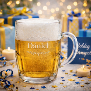 Gravírozott söröskorsó névvel – „Dániel” – egyedi névnapi ajándék férfiaknak, Otthon & Életmód, Konyhafelszerelés, tálalás, Tálalás, Sörös pohár és korsó, Gravírozás, pirográfia, Lepd meg barátodat egy igazán személyes és stílusos ajándékkal! Ez az egyedi gravírozott söröskorsó..., MESKA