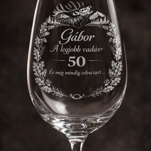Gravírozott borospohár � személyre szabható születésnapi ajándék férfiaknak - Meska.hu
